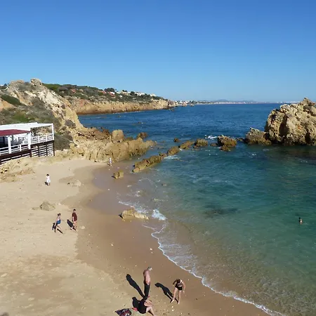 Ana * Albufeira